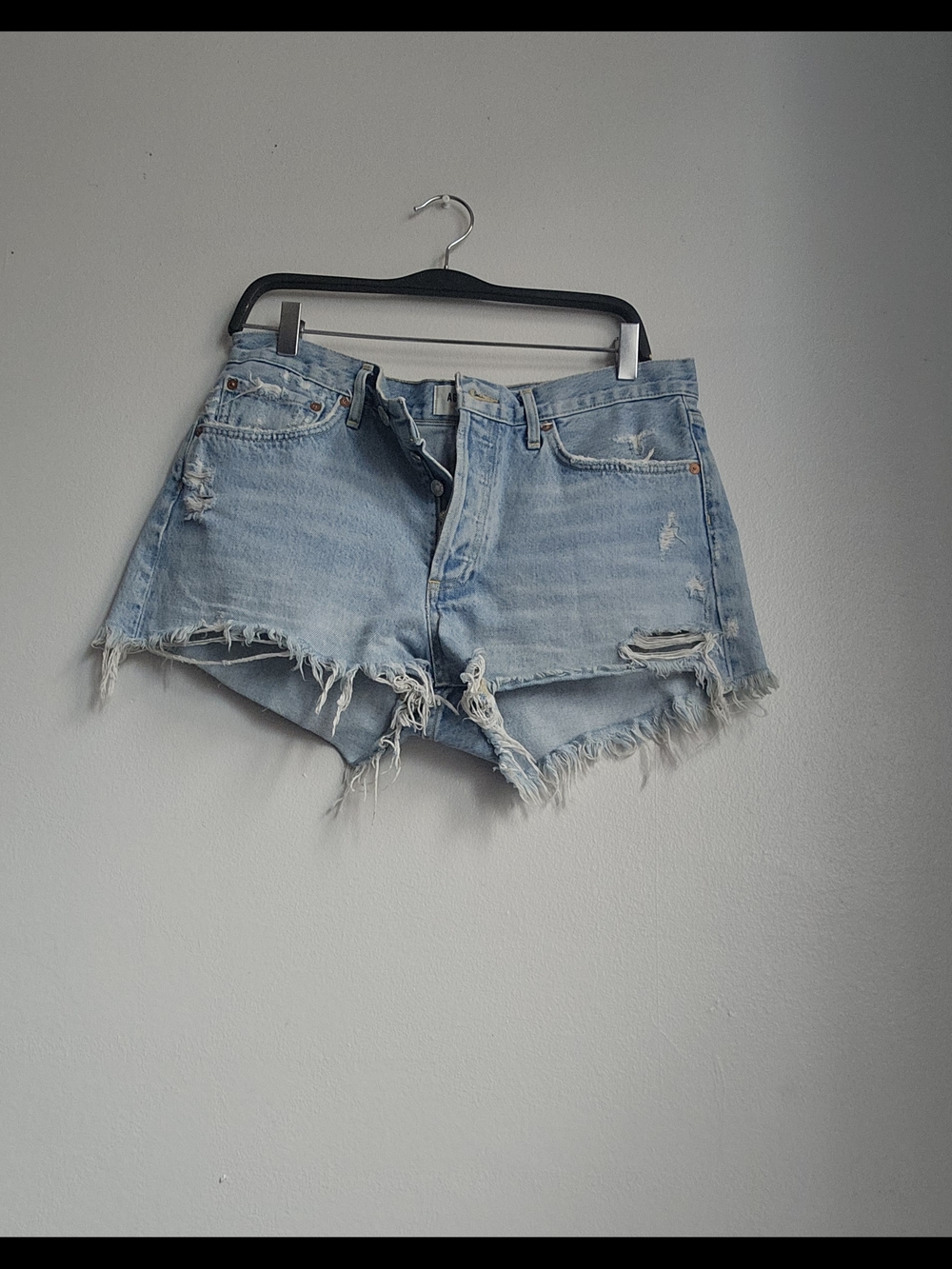 Agolde Light Blue Distressed Denim Cutoff Shorts SIZE 29